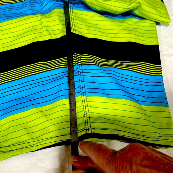 Men’s O’NEILL Swimsuit/Board Shorts - Picture 1 of 9